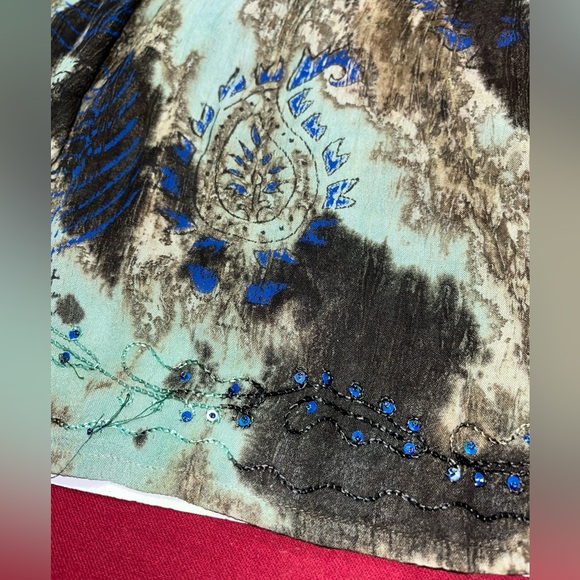 Just Cruising blue tan TIE DYE SWIRL BLOUSE Paisley Sequins short sleeves womens - Picture 8 of 14